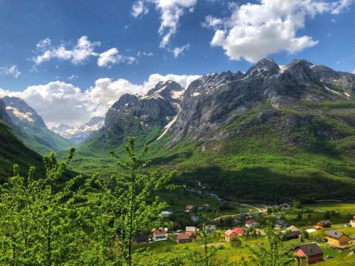 Bungalows Oaza in Virpazar