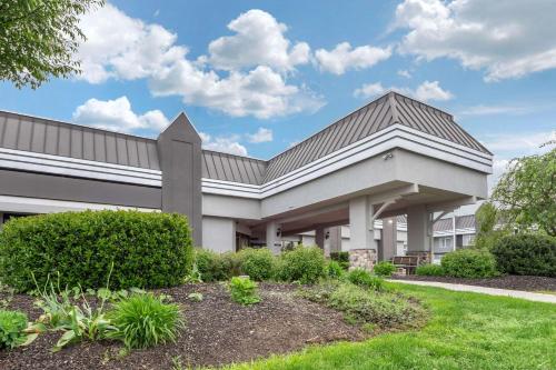 . Clarion Hotel and Conference Center Harrisburg West