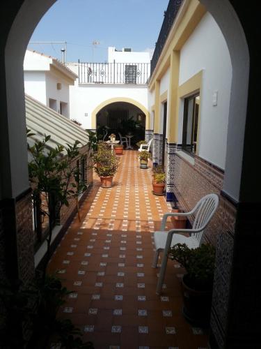 Hostal Málaga - image 9
