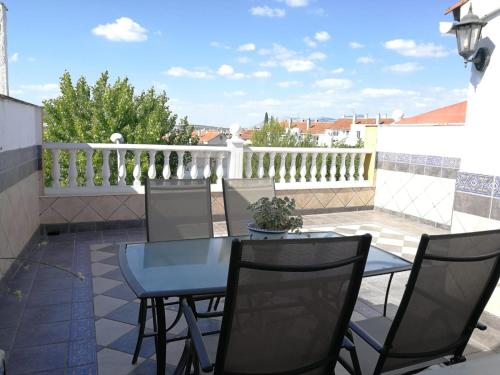  Ático con gran terraza en Lucena. Ideal parejas. in Lucena