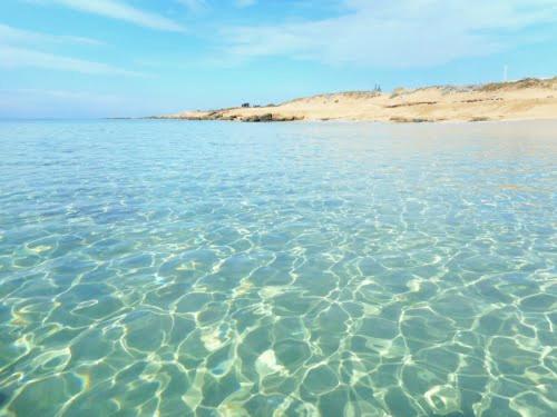 casa gialla mare del salento