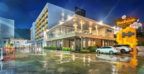 Beehive Boutique Hotel Phuket photo 2