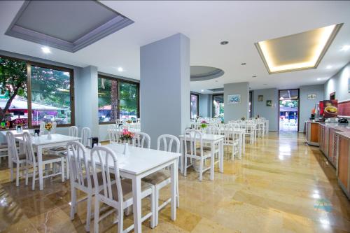 餐廳, HOTEL PRIVATE in 伊丘美勒