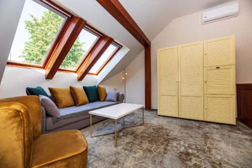 Apartment image 3