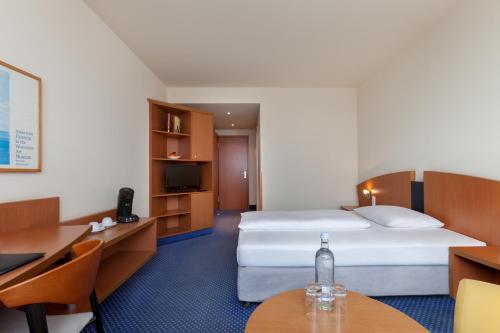 HOTEL Baltic Stralsund - main image