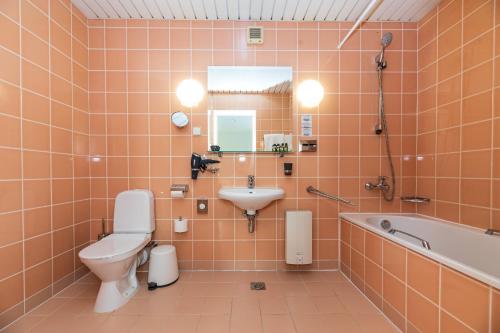 Superior Double Room with Balcony image 1