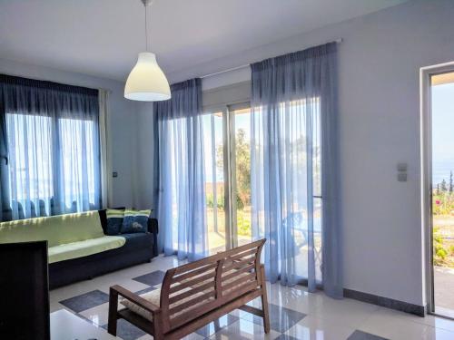  Iris apartments, Pension in Kineta