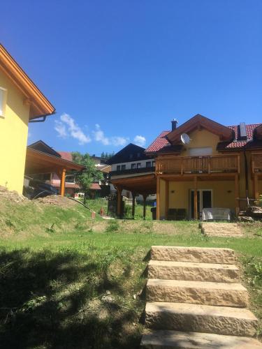  KWO-villa Sonnenglück, Ferienwohnung in Arnoldstein