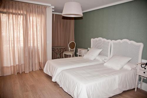 Natura Petit Hotel - image 4
