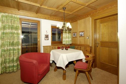 Hubertusklause - Accommodation - Lech
