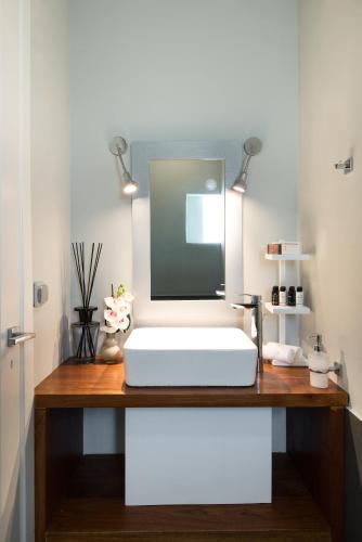 2 bedrooms, 3 beds