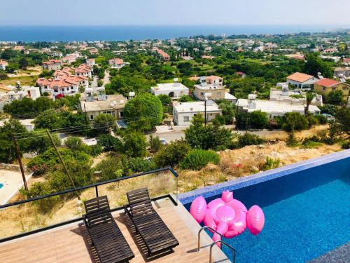 Spectacular Villa In Kyrenia