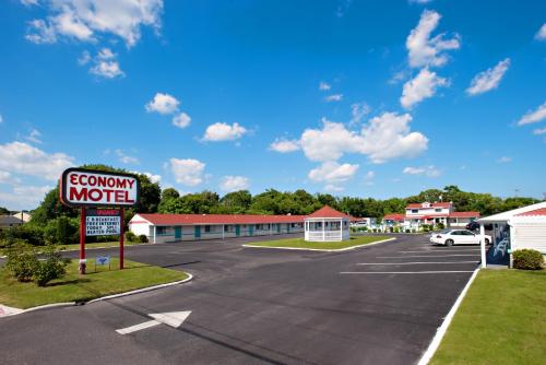 Economy Motel Inn and Suites Somers Point - 출입구