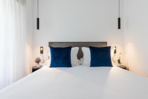 Feelathome Waldorf Suites Apartments