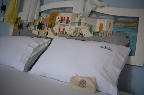1 queen bed, 1 twin bed
