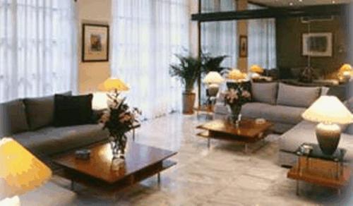  New Victory in Athen