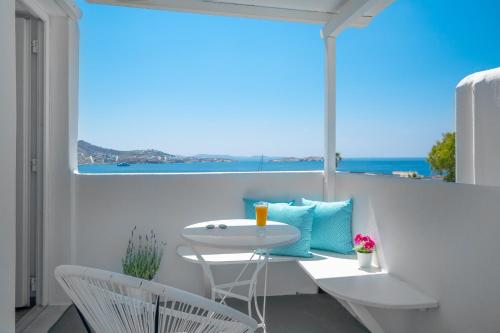 Apartment with Sea View image 9