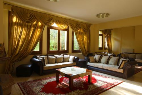 Aigon Hotel in 베르기나