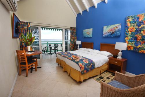 Varanda/terraço, Blue Orchids Beach Hotel in Christ Church