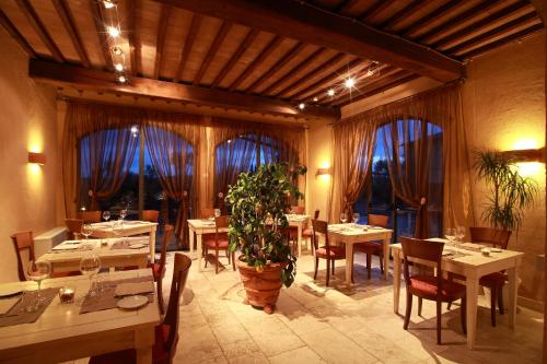 Hotel Borgo Di Cortefreda - image 5