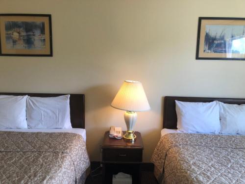 Glacier Hotel - image 2