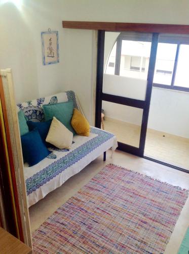  Rosy's Beach House in Costa da Caparica