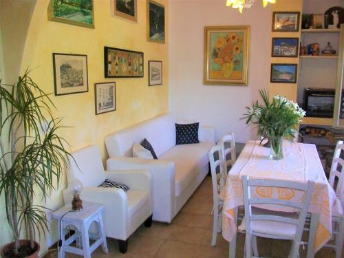 Bed & Breakfast Il Rosmarino in Bosa