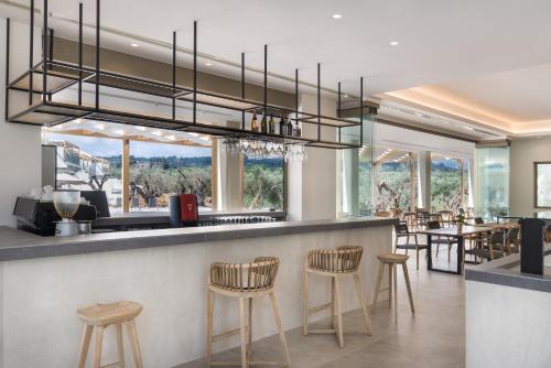 Tsamis Zante Suites - image 12