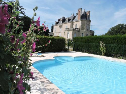 Chateau Vary - Chambre d'hôtes - Jarzé-Villages