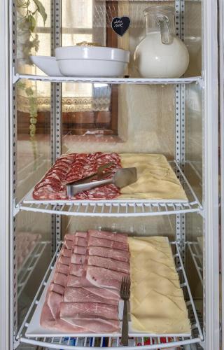 Hotel Villa Cheli - image 4