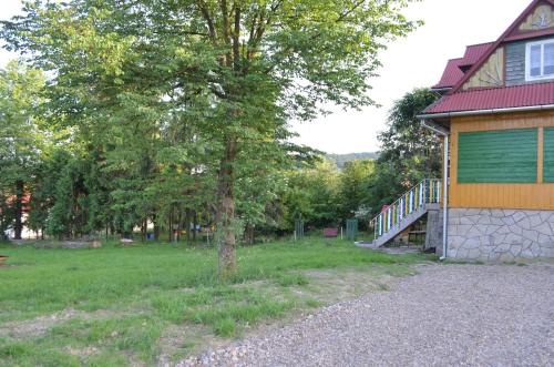 Viesnīcas āriene, Kolorowy Domek in Kasina Wielka