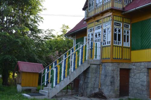 Viesnīcas āriene, Kolorowy Domek in Kasina Wielka