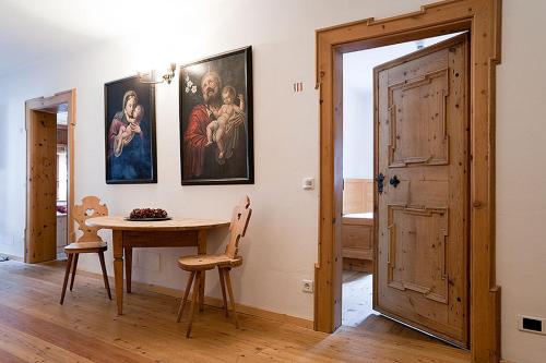 Létesítmények, Gasthof/Albergo Dasser in San Martino In Badia