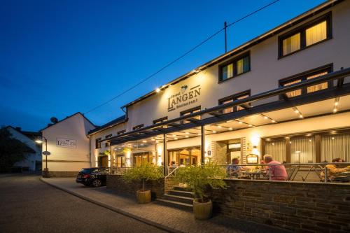 B&B Kattenes - Hotel-Restaurant Langen - Bed and Breakfast Kattenes