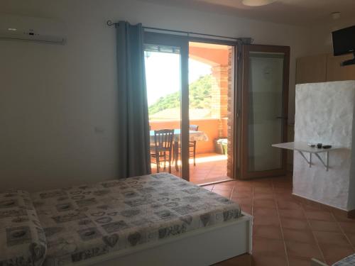  TERRAZZA SUL MARE wifi e piscina in Nebida