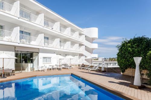 Hotel Torá - main image