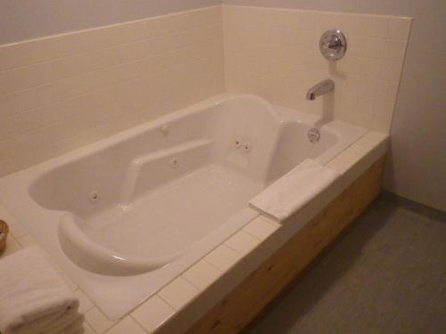 Fürdőszoba, Alcan Motor Inn in Haines Junction (YT)