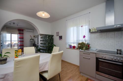 Apartment Milja - image 6