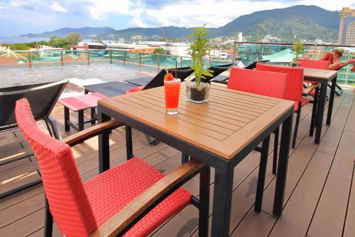 Bar/Lounge, Sleep with Me Hotel Design Hotel at Patong (SHA Extra Plus) in Phuket