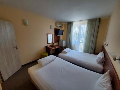 Hotel Galant - image 7