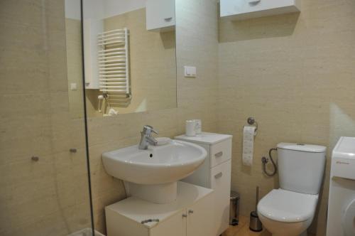 aleja Krasińskiego 30 by Homeprime, Cracovie (photo 6)