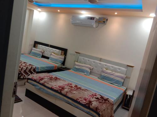 Oscar Banquet and Hotel