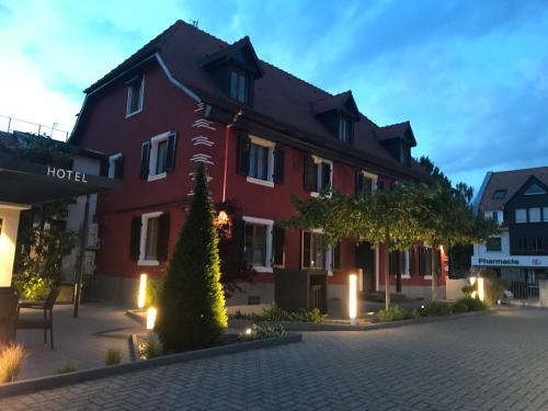 Hôtel Restaurant Au Lion Rouge - main image