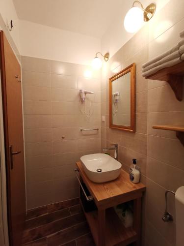 Apartments Lena