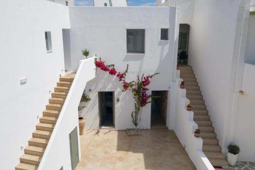 Bohemian Luxury Boutique Hotel Adults Only - image 4