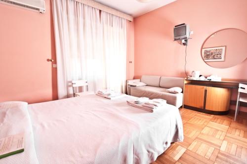 Ai Musei Vaticani BB - image 9