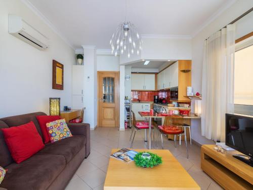  Apartment Ver o Mar in Armação de Pêra