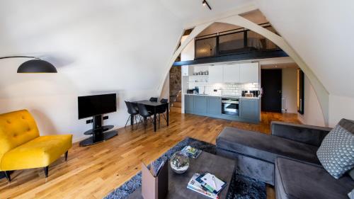 Linton Collection - Blackfriars Lofts