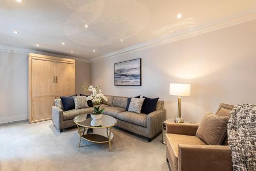 Picture of Exceptional 6Br Home In Knightsbridge,Near Harrods