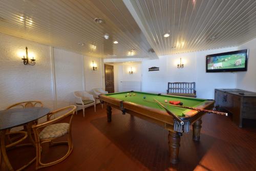 Hotel des Ardennes - image 4